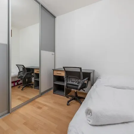 Apartamento Modern Vienna Gate With Balcony & Free Parking